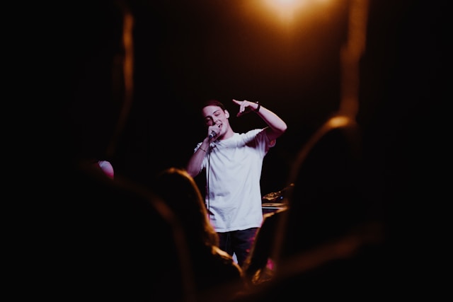 amanalhamid.com: Redefining Comedy Entertainment